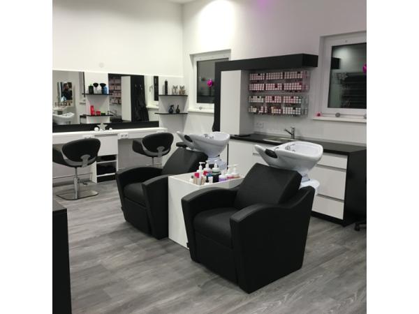 Bild 3 von Nenas Haarzauber-Meisterstylistin - Inh. Verena Derler