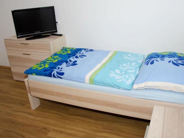Bild 3 von Übleis Mostheurigen KG