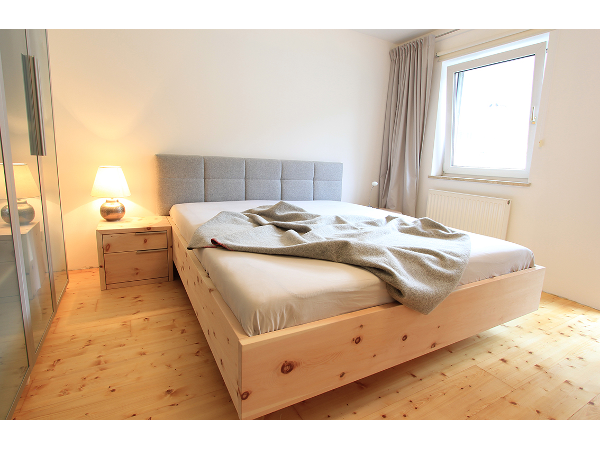 Bild 5 von Laserer - Küchen Wohnen Tischlerei