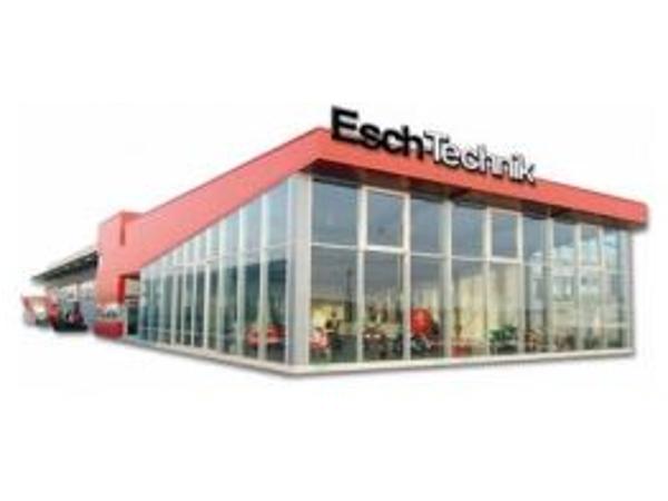 Bild 1 von Esch-Technik GesmbH Generalvertretung f Österreich Kubota Kommunal- und Agrar-Traktor