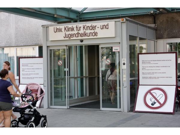 Bild 1 von Universitätsklinik für Kinder- und Jugendheilkunde