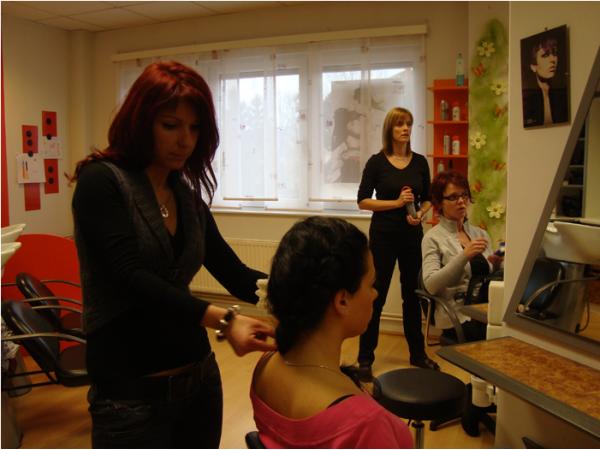 Bild 8 von Friseurteam Creativ - Andrea Wilfinger