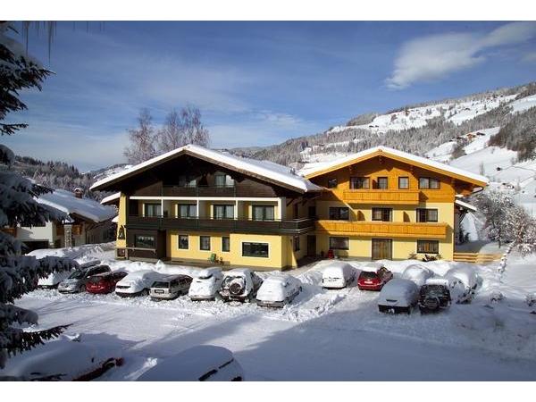 Bild 2 von Wander- und Familienhotel Erika GmbH & Co KG