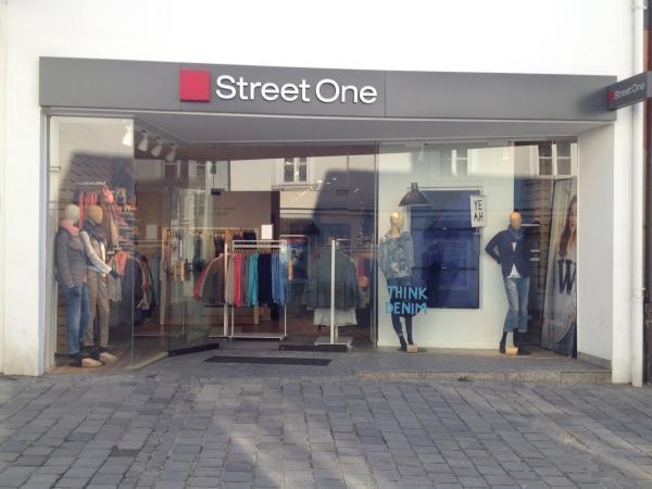 Bild 1 von Street One