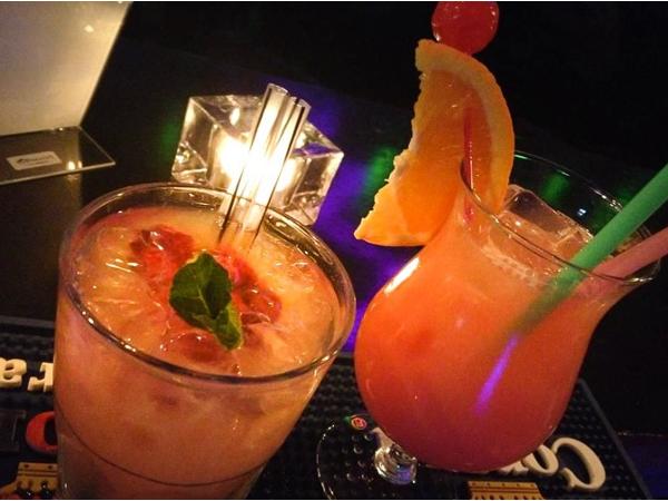 Bild 7 von Mangoo Restaurant - Bar