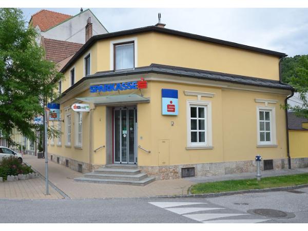 Bild 1 von Sparkasse Neunkirchen, SB-Standort Gloggnitz Wiener Straße