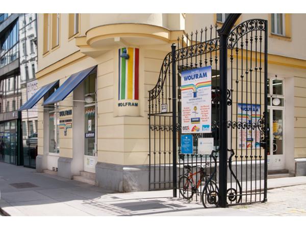 Bild 1 von Wolfram Farben wird zu Farben Morscher Wien