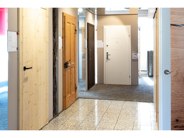 Bild 6 von DANA Schauraum Linz | JELD-WEN Türen GmbH