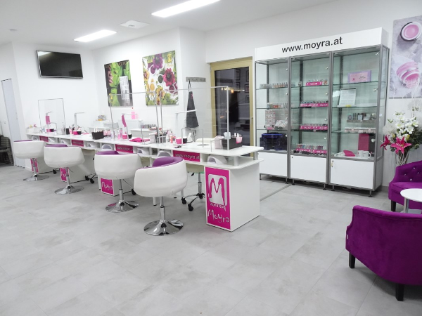Bild 4 von Moyra Nageldesign-, NailArt Store & NailsAcademy