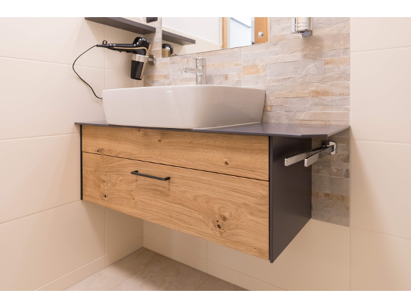 Bild 8 von Reparaturtischlerei SCHINNERL GmbH