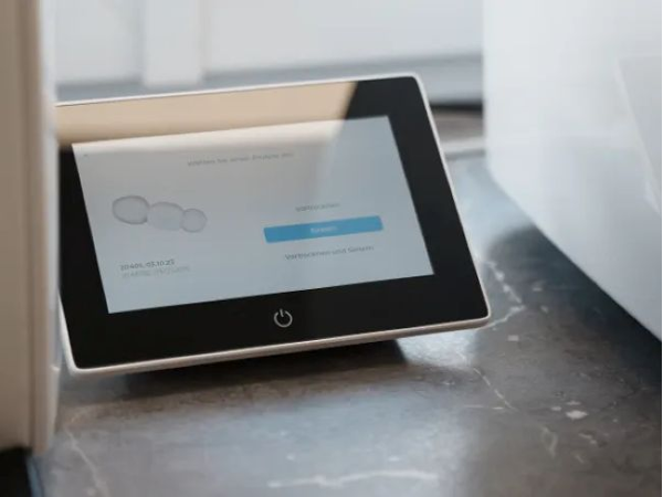 Bild 41 von Zahnarztpraxis Dr. Philipp Kaiser MMSc LLM & Kollegen