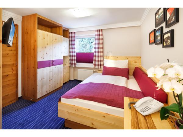 Bild 6 von Hotel ALPINA