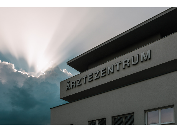 Bild 2 von Dr. Beinhofer Katharina