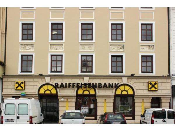 Bild 1 von Raiffeisenbank Wr. Neustadt-Schneebergland eGen