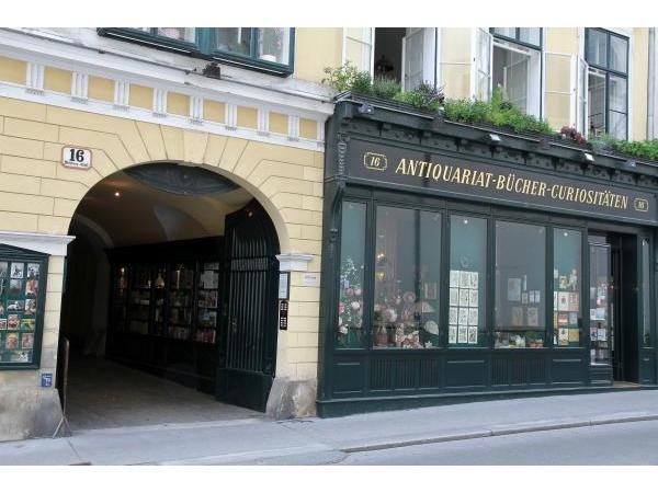 Bild 1 von Aichinger, Bernhard & Comp GesmbH - Antiquariat Bücher Curiositäten