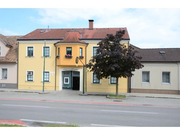 Bild 1 von Heurigen zum Goaßbuam
