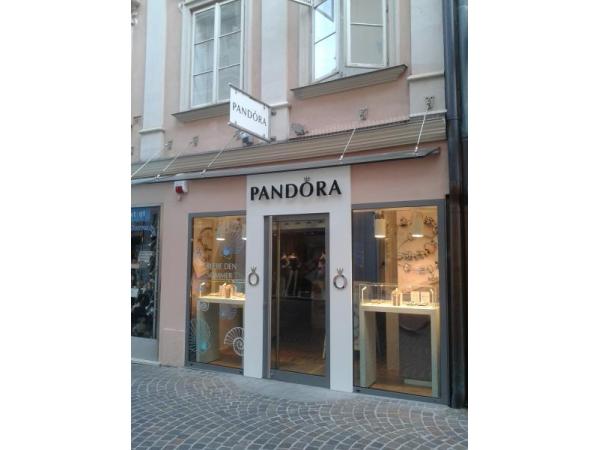 Bild 1 von Pandora Store