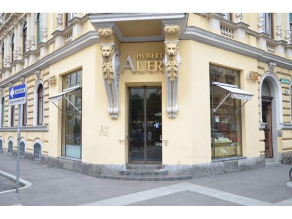 Bild 1 von Hubert Auer Betriebsgesellschaft mbH & Co KG