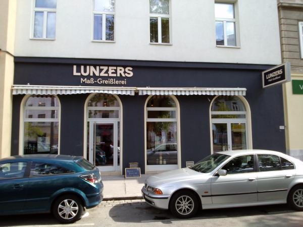 Bild 1 von Lunzers Maß-Greißlerei