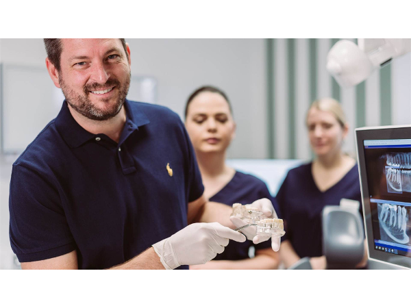 Bild 3 von Prophylaxepraxis Dr. Franz Atzlinger