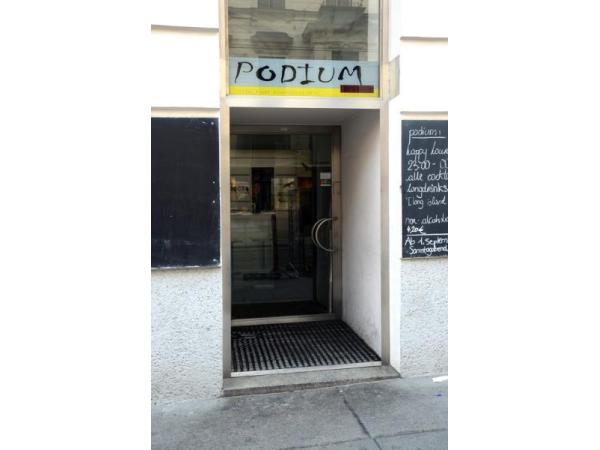 Bild 1 von Cafe Bar Restaurant PODIUM