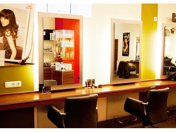 Bild 2 von Friseursalon Christine Holzinger