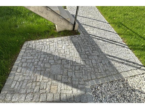 Bild 8 von Laimer Pflaster-Bau GmbH