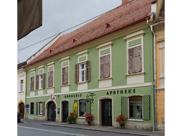 Bild 1 von Apotheke u Drogerie zum Mohren Mag Gunther Hagen e.U.