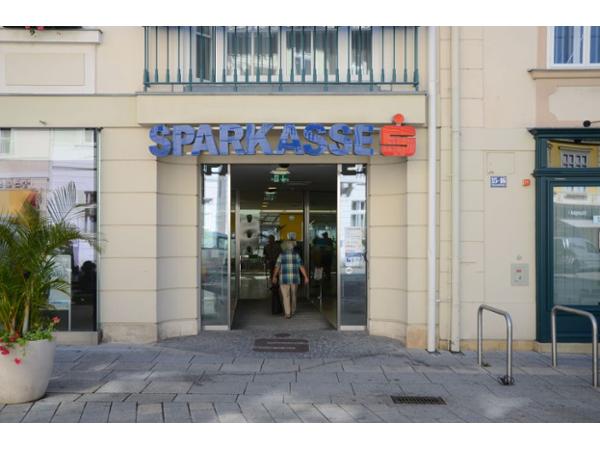 Bild 1 von Sparkasse Baden
