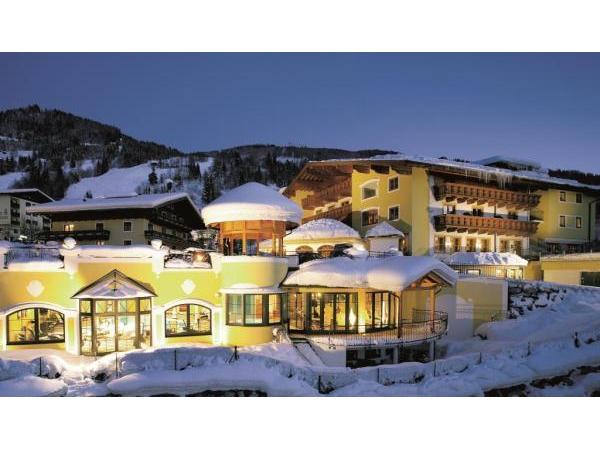 Bild 3 von Berghof Verwöhnhotel