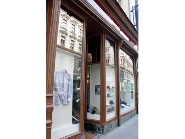 Bild 1 von Netousek Thomas - Exklusive Maßbekleidung