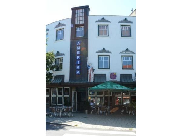 Bild 1 von Cafe Amerika
