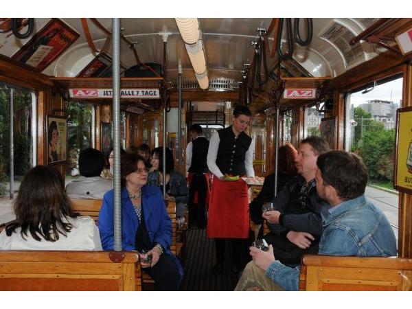 Bild 7 von Rent a Bim - Straßenbahn-Oldtimer-Sonderfahrten