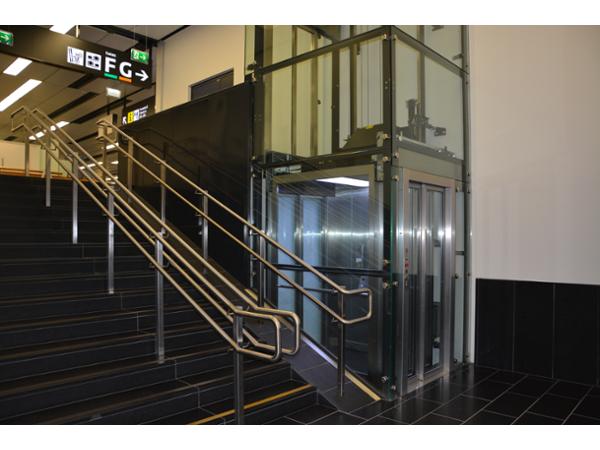 Bild 59 von metall + glas WERKSTATT GmbH