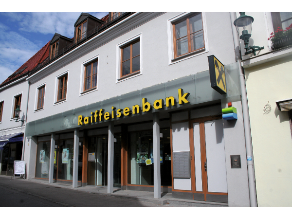 Bild 12 von Raiffeisen Regionalbank Mödling eGen