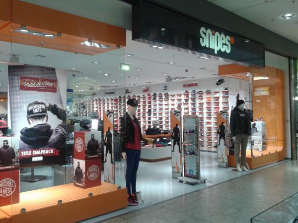 Bild 1 von SNIPES Street Culture Store