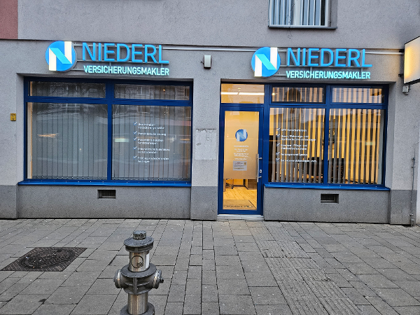 Bild 1 von Versicherungsmaklerbüro Niederl