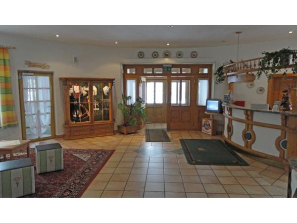 Bild 7 von Hotel Königsleiten Fam. Obermoser