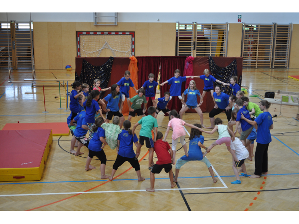 Bild 8 von FUFO - Clownshows und Zirkusschule von Daniel Torron Mack