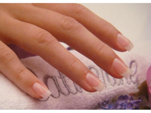 Bild 2 von THE PERFECT NAILS Manuela Teufl - Catherine Fachstudio