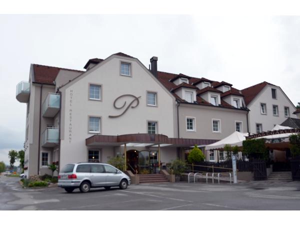 Bild 1 von Hotel-Restaurant Donauhof - Inh Fam Pichler