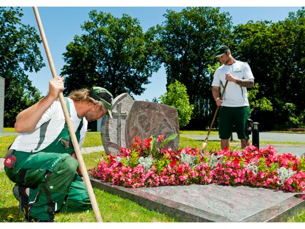 Bild 4 von Blumen Engele - Inh Mario Marbler
