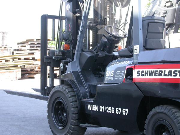Bild 15 von Schwerlast Spedition GesmbH Nfg KG