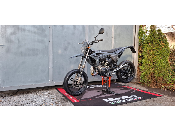 Bild 42 von Akratec Auto-Motorrad-Werkstatt-Reparatur