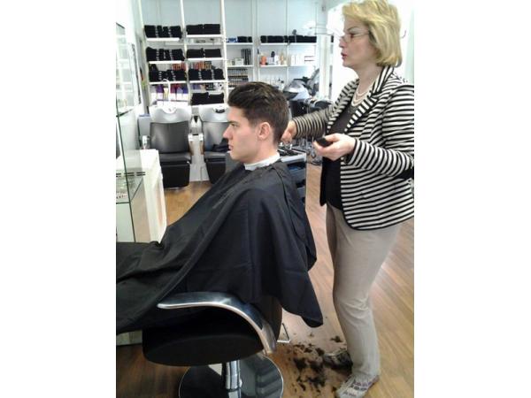 Bild 20 von Friseursalon Diba