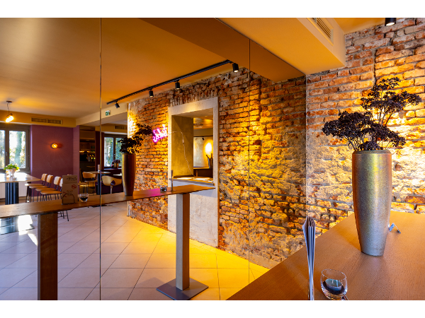 Bild 3 von Café MARIE, GOLD & PECH Theater