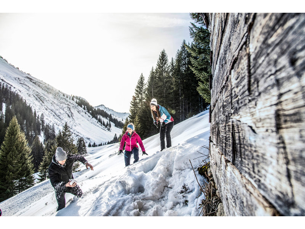 Bild 16 von Hotel Garni Alpina, Familie Bischof