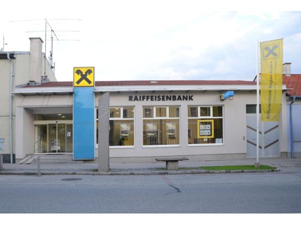Bild 1 von Raiffeisenbank Region Baden eGen
