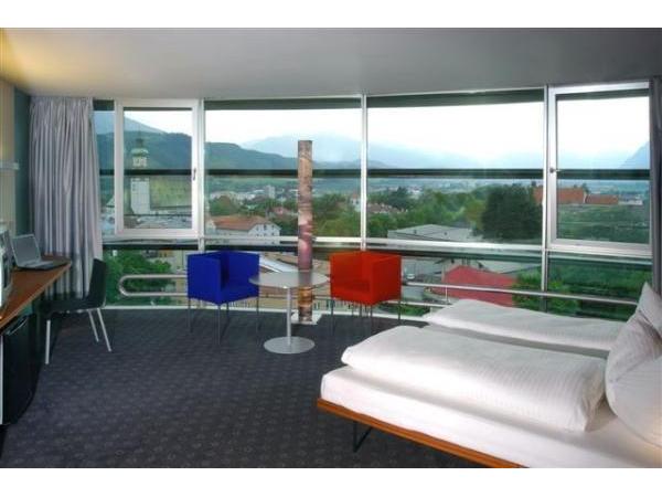 Bild 3 von Parkhotel Hall