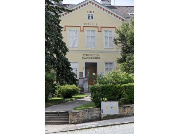 Bild 1 von Stadtbücherei d Gemeinde Bad Vöslau